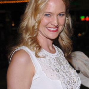 Sharon Case at event of Closer 2004
