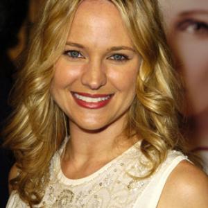 Sharon Case at event of Closer 2004