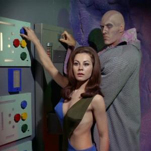 Still of Ted Cassidy and Sherry Jackson in Star Trek (1966)