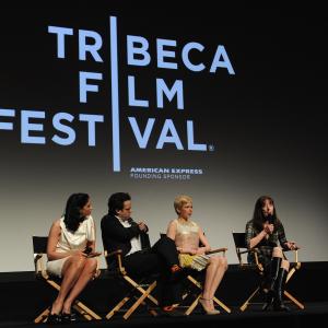 Susan Cavan Luke Kirby Sarah Silverman and Michelle Williams at event of Take This Waltz 2011