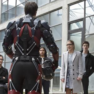 Still of Tom Cavanagh, Brandon Routh, Danielle Panabaker, Grant Gustin and Carlos Valdes in The Flash (2014)