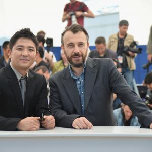 Fred Cavayé and Chang at event of Pyojeok (2014)