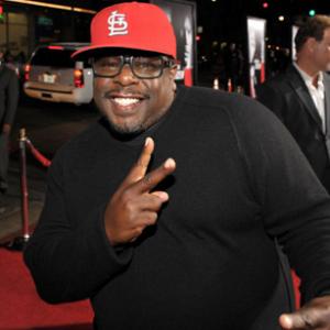 Cedric the Entertainer at event of Law Abiding Citizen 2009