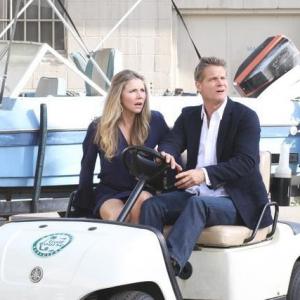 Still of Sarah Chalke and Brian Van Holt in Cougar Town 2009