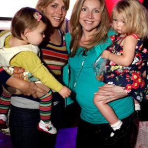 Busy Philipps and Sarah Chalke at event of Yo Gabba Gabba! 2007