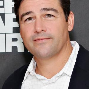 Kyle Chandler at event of Taikinys #1 (2012)