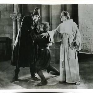 Still of Lon Chaney in The Hunchback of Notre Dame 1923