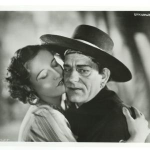 Joan Crawford and Lon Chaney in The Unknown 1927