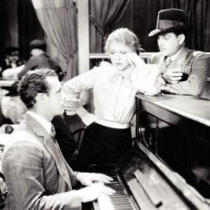 Still of Ruth Chatterton, Harold Huber and James Murray in Frisco Jenny (1932)