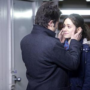 Still of Emmy Rossum and Justin Chatwin in Shameless 2011