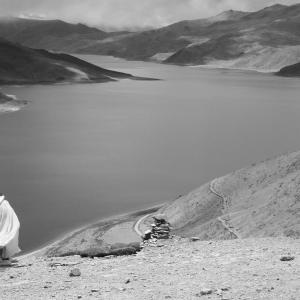 Young Girl  Yamdrok Lake  Tibet