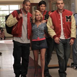 Still of Kristin Chenoweth in Glee (2009)