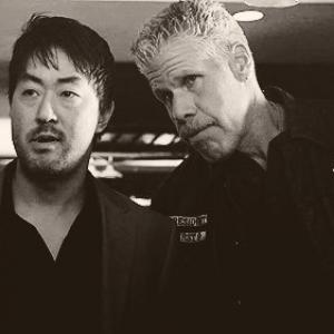 Still of Kenneth Choi and Ron Perlman in Sons Of Anarchy