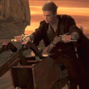 A determined Anakin Skywalker (actor Hayden Christensen) speeds over the Tatooine terrain in search of his kidnapped mother.