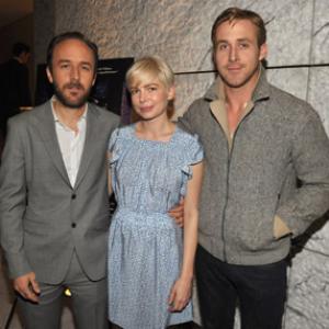 Derek Cianfrance Ryan Gosling and Michelle Williams at event of Blue Valentine 2010