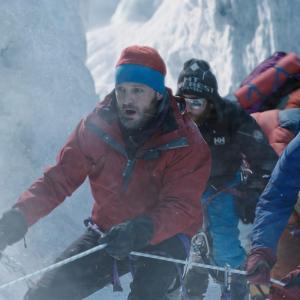 Still of Jason Clarke in Everestas 2015