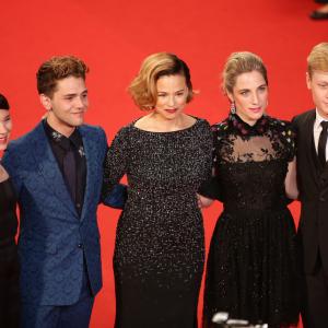 Suzanne Clément, Xavier Dolan, Anne Dorval, Nancy Grant and Antoine-Olivier Pilon at event of Mommy (2014)