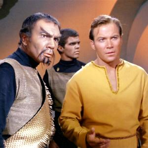 Still of William Shatner and John Colicos in Star Trek 1966