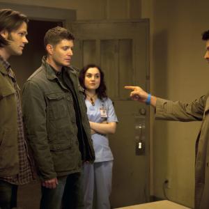 Still of Rachel Miner, Jensen Ackles, Misha Collins and Jared Padalecki in Supernatural (2005)