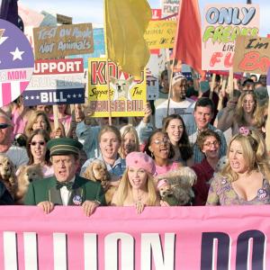 Still of Reese Witherspoon, Jennifer Coolidge, Bruce McGill and Bob Newhart in Legally Blonde 2: Red, White & Blonde (2003)