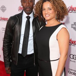 Don Cheadle and Bridgid Coulter at event of Kersytojai 2 (2015)