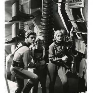 Buster Crabbe and Constance Moore in Buck Rogers 1939