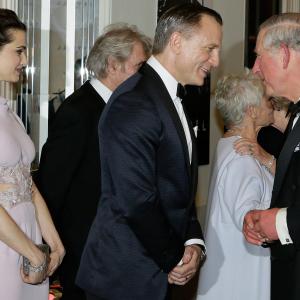 Rachel Weisz Daniel Craig and Prince Charles at event of Operacija Skyfall 2012