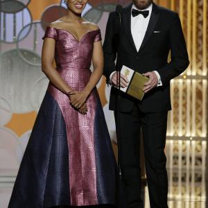 Bryan Cranston and Kerry Washington at event of 72nd Golden Globe Awards (2015)