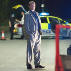 Still of Hugh Bonneville and Charlie CreedMiles in Five Days 2007