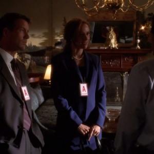 Still of Rebecca Creskoff and James Denton in The West Wing (1999)