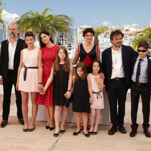 Monica Bellucci, Carlo Cresto-Dina, Sam Louwyck, Alice Rohrwacher, Eva Morrow and Maria Alexandra Lungu at event of Le meraviglie (2014)