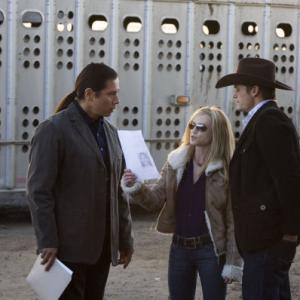 Still of Holly Hunter Bailey Chase and Gregory Cruz in Saving Grace 2007
