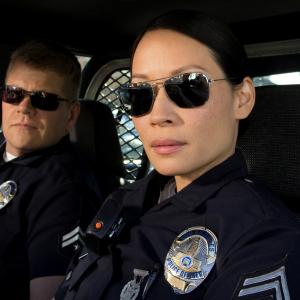Still of Lucy Liu and Michael Cudlitz in Southland (2009)