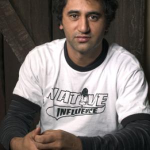 Cliff Curtis at event of Two Cars One Night 2004