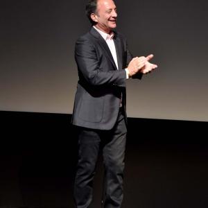 Louis D'Esposito at event of Galaktikos sergetojai (2014)