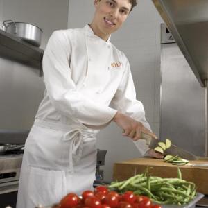Still of John Francis Daley in Kitchen Confidential 2005