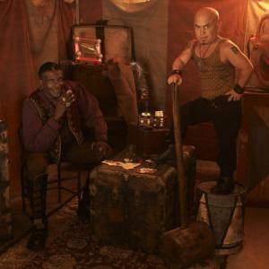 Still of Keith David and Martin Klebba in The Cape (2011)