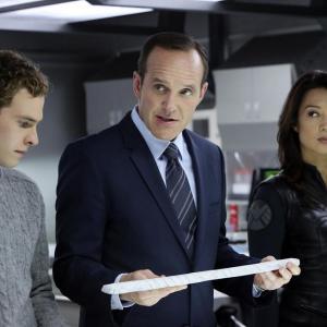 Still of Ming-Na Wen, Clark Gregg and Iain De Caestecker in Agents of S.H.I.E.L.D. (2013)
