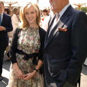 Reese Witherspoon and Oscar de la Renta