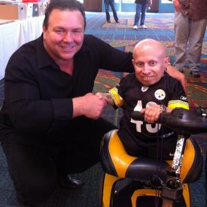 Tony DeGuide and Verne Troyer ( Austin Powers)