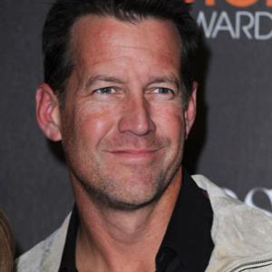 James Denton at event of The 36th Annual Peoples Choice Awards 2010