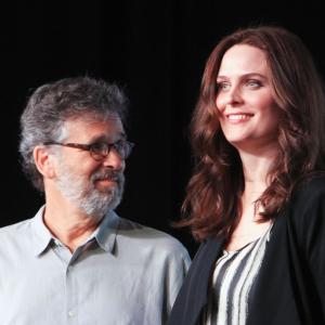 Emily Deschanel and Stephen Nathan at event of Kaulai 2005