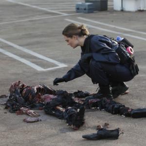 Still of Emily Deschanel in Kaulai The Bond in the Boot 2009