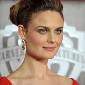 Emily Deschanel at event of The 66th Annual Golden Globe Awards 2009