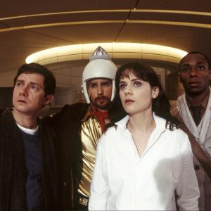 Still of Sam Rockwell, Yasiin Bey, Zooey Deschanel and Martin Freeman in The Hitchhiker's Guide to the Galaxy (2005)