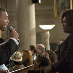 Still of Loretta Devine and Chris Brown in This Christmas (2007)
