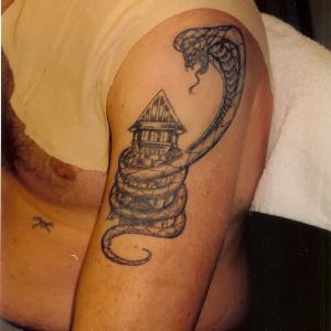 Folsom Prison tattoo on Val Kilmer as Chris Shihertis in 
