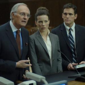 Still of Alan Alda, Kate Beckinsale and Matt Dillon in Nothing But the Truth (2008)