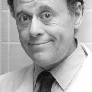 Still of Bob Dishy in Critical Condition 1987