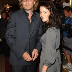 Robin Tunney and Andrew Dominik at event of The Assassination of Jesse James by the Coward Robert Ford (2007)